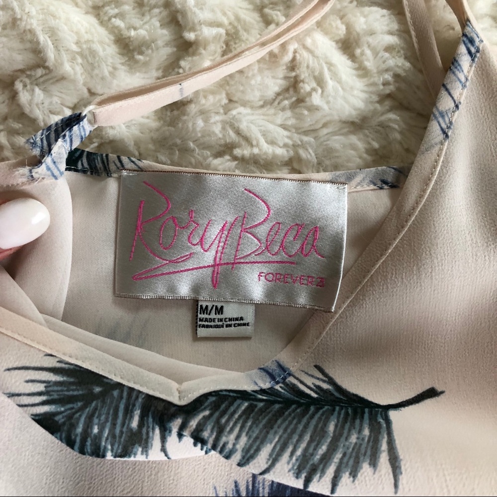 Chiffon Tank - Picture 3 of 4